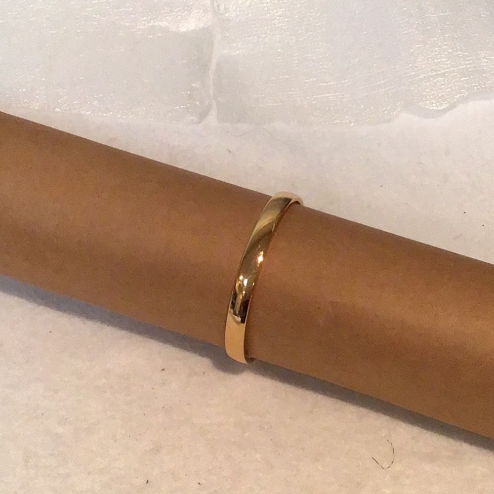 Vintage Monet Gold Tone bracelet